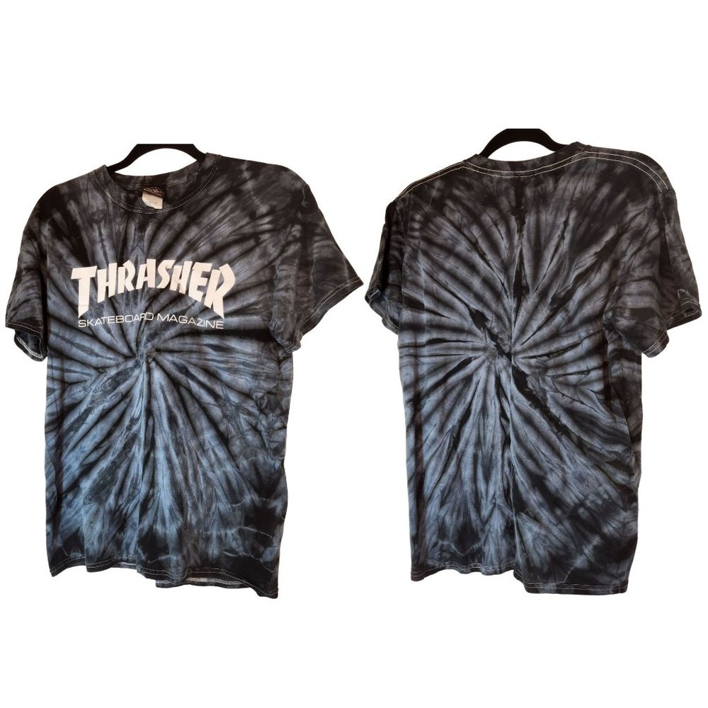 Thrasher Skateboard Magazine T Shirt Sport Tie Dye Graphic Tee Short Sleeve Med.